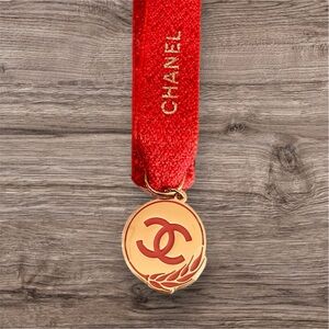 CHANEL 2025 New Year Charm with Ribbon Beauty